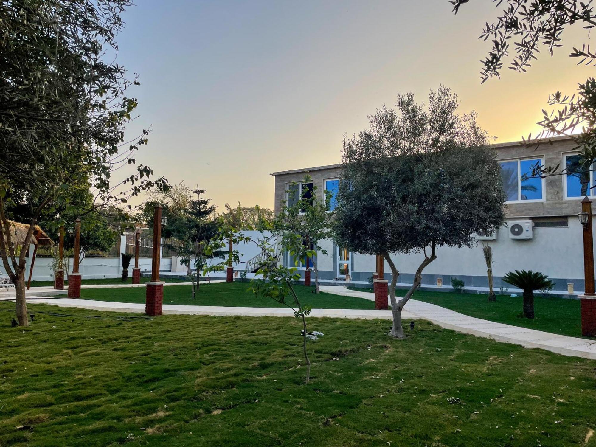Gold Island Resort Giza Exterior photo